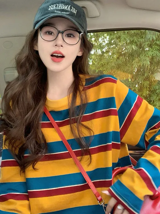 เสื้อยืดแขนยาวลายทางคัลเลอร์บล - Embellish Knit บทวิจารณ์และราคา
